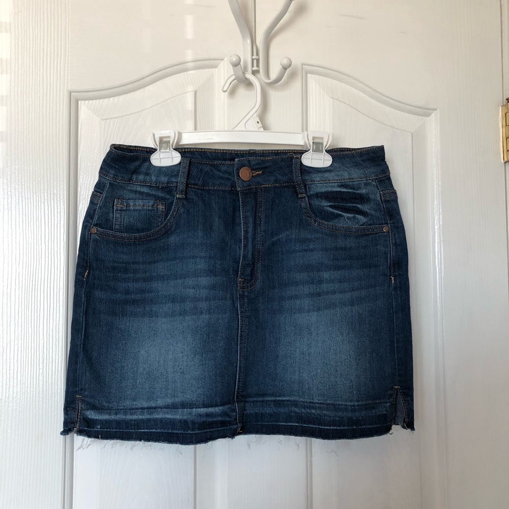 Denim skirt